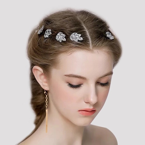 Earrings - Picture 4 of 4